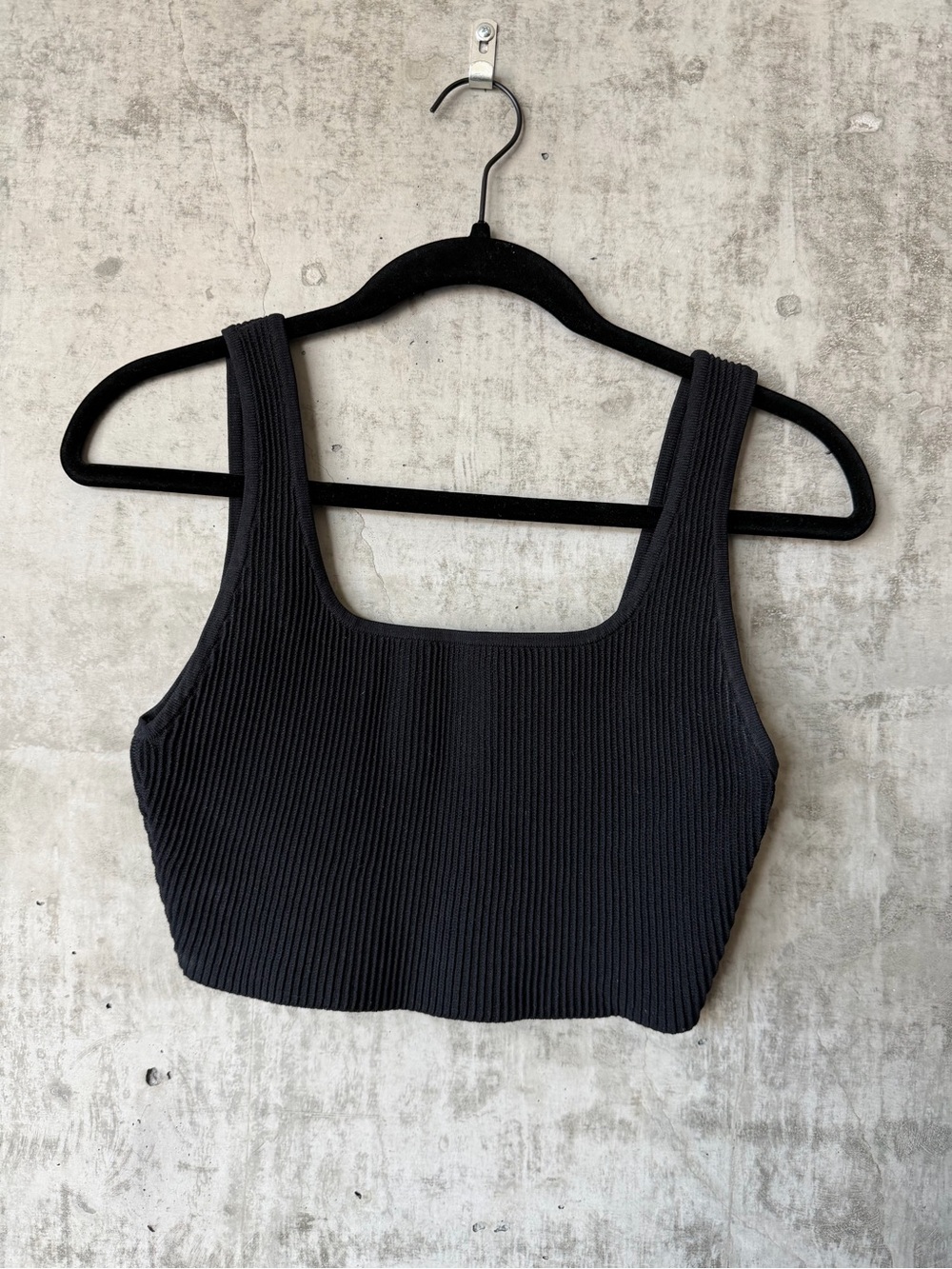 Babaton Black Ribbed Square-Neck Tank